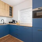 아파트 With Mountain View Hrube Wyzne In With Parking & Air Conditioning By Renters