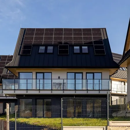 With Mountain View Hrube Wyzne In With Parking & Air Conditioning By Renters 아파트 *