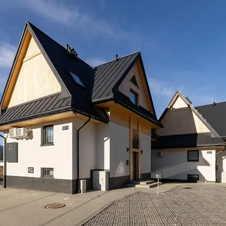 아파트 With Mountain View Hrube Wyzne In With Parking & Air Conditioning By Renters 자코파네