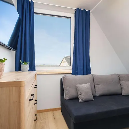 With Mountain View Hrube Wyzne In With Parking & Air Conditioning By Renters شقة